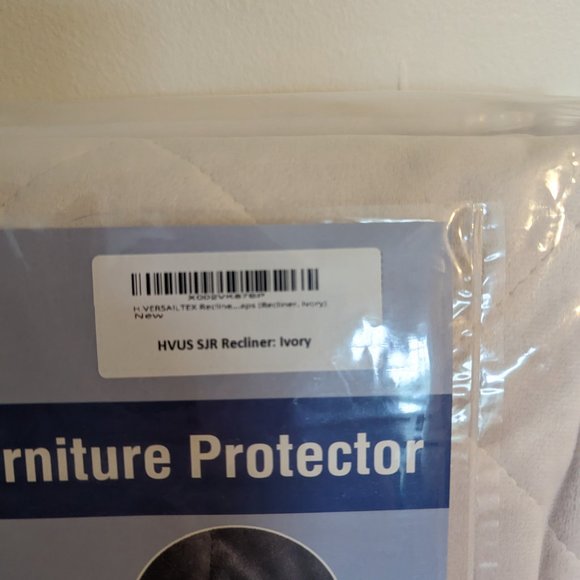 H.Versailtex Velvet Quilted Furniture Protector - Picture 2 of 4